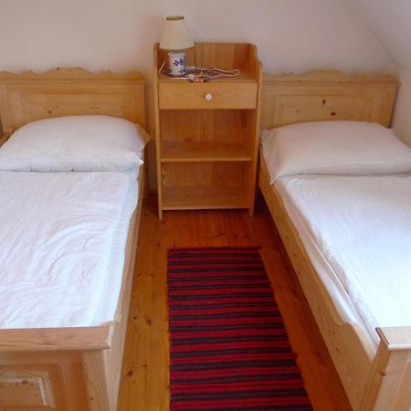 Aranyhaz Apartmanszallas تيهاني المظهر الخارجي الصورة