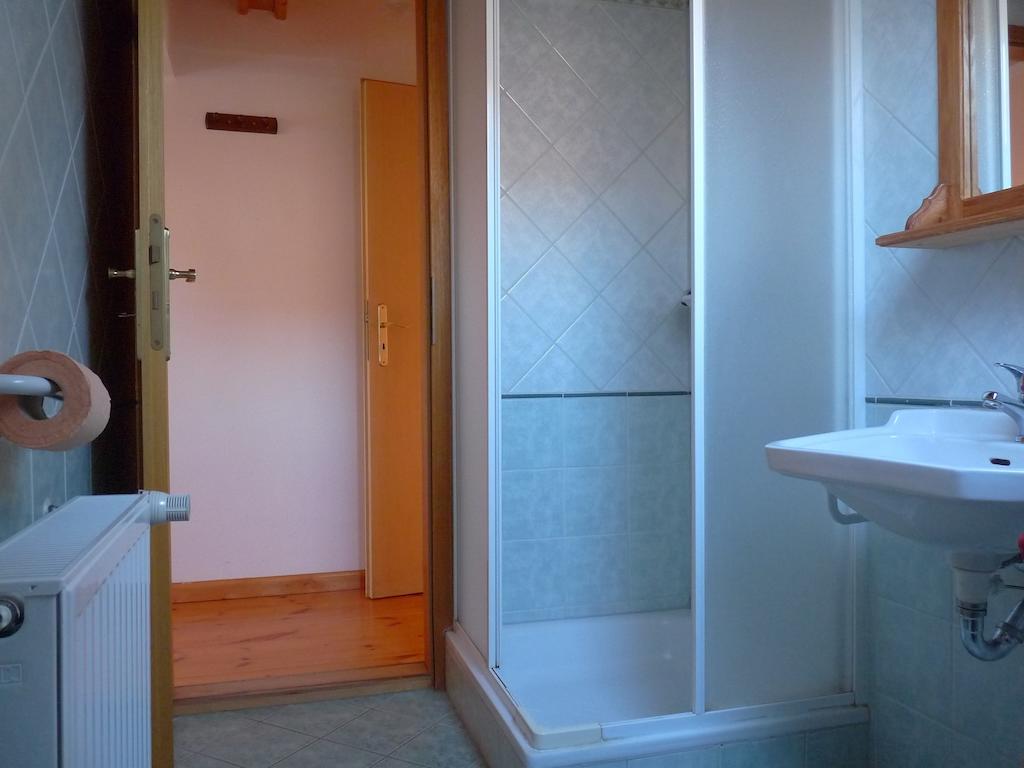 Aranyhaz Apartmanszallas تيهاني المظهر الخارجي الصورة